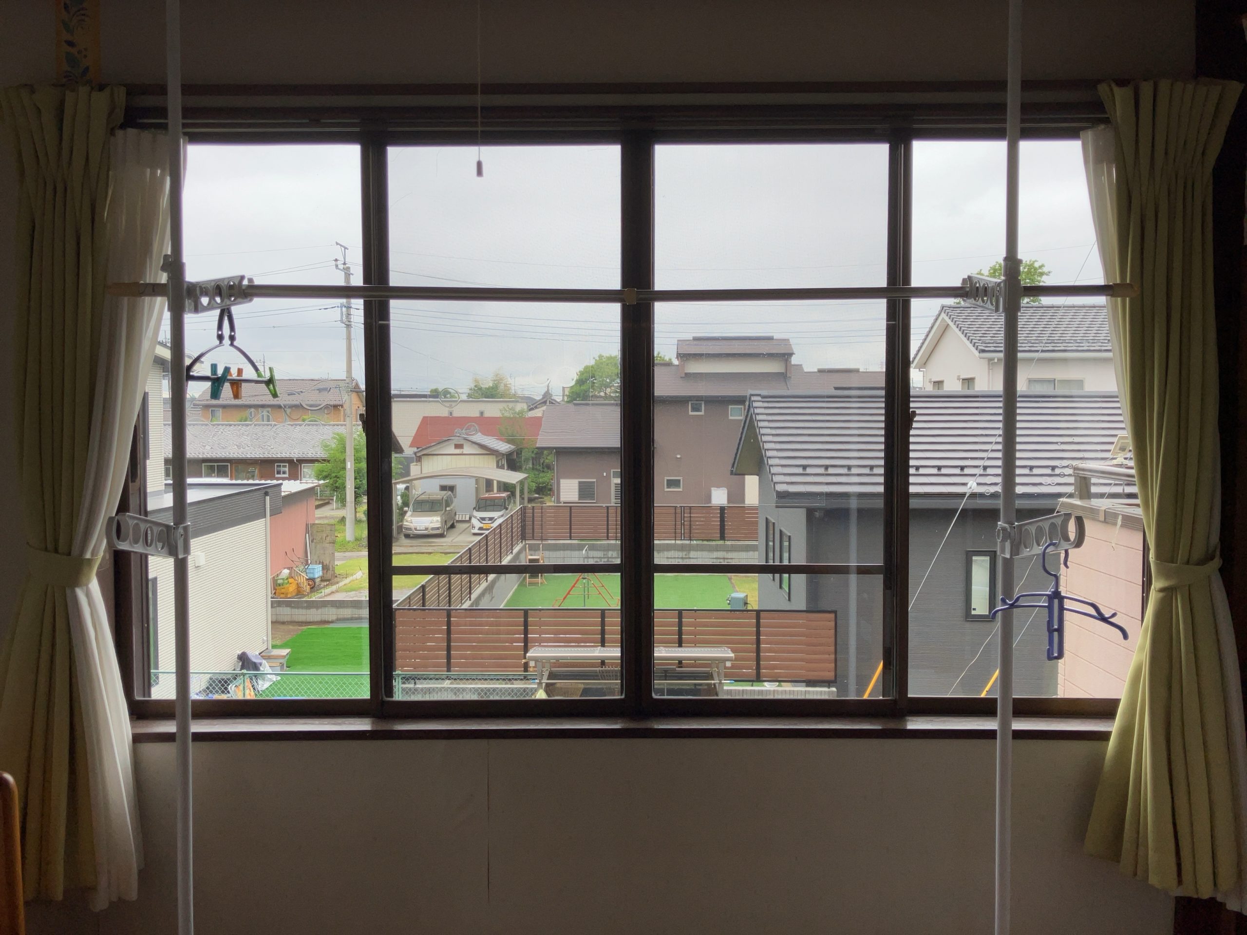 2F洋室南1 施工前