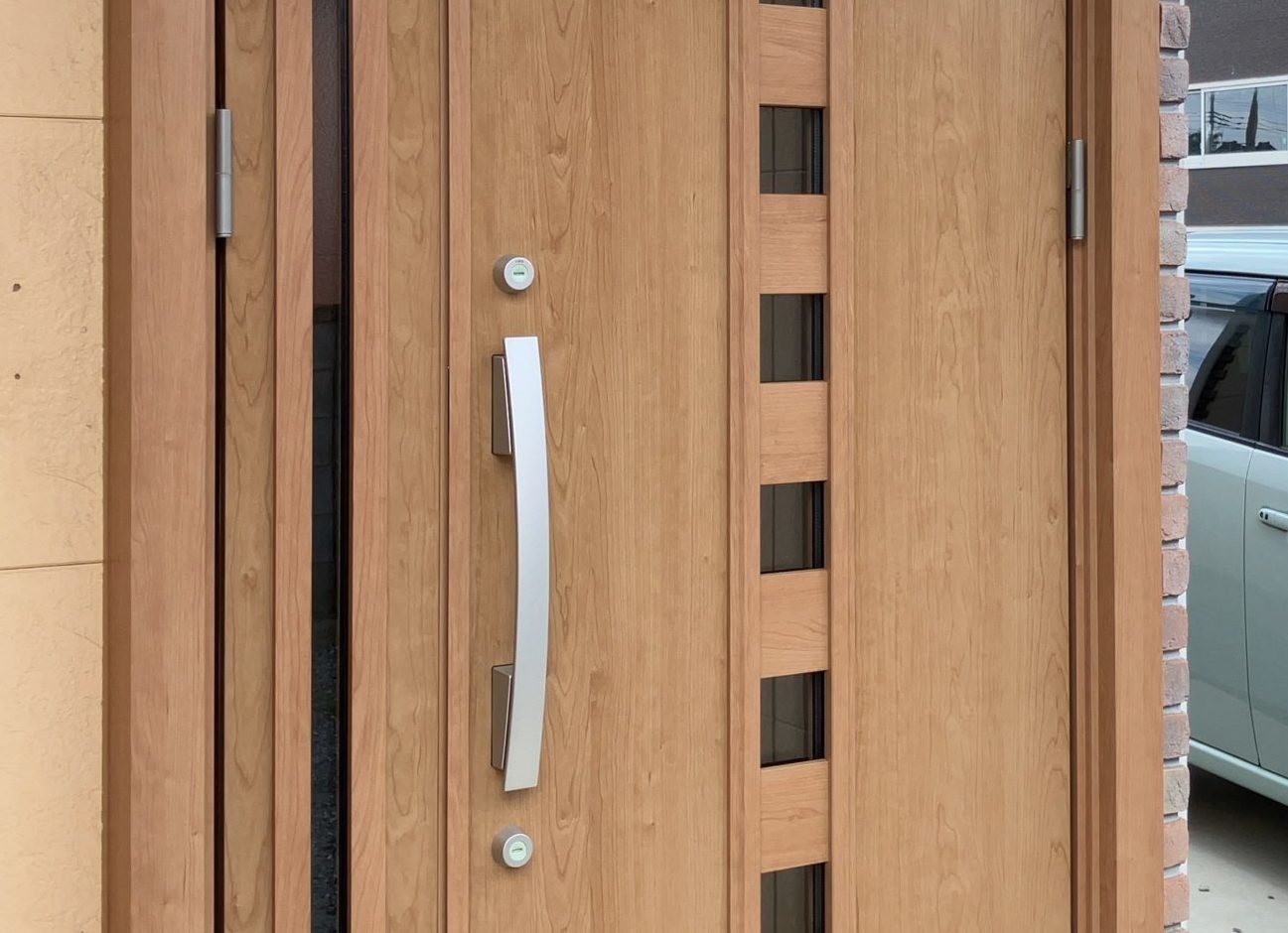 埼玉県　玄関交換　アイキャッチ画像